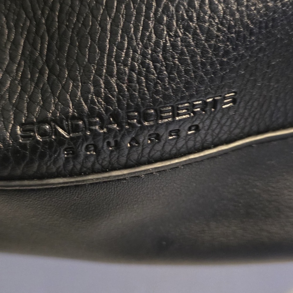 Sondra Roberts Black Leather Tote Bag - Picture 12 of 16